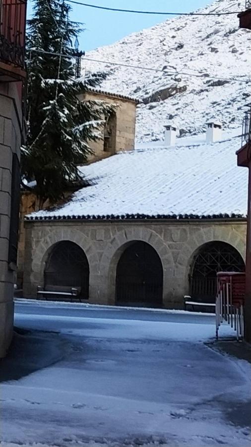 Casa Rural La Cancha I Navalacruz エクステリア 写真